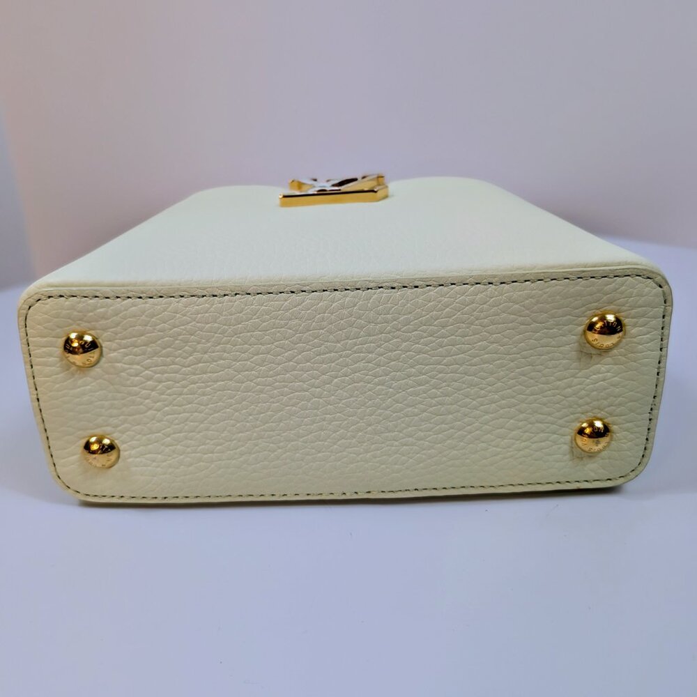 Louis Vuitton Capucines Mini Bag - Picture 7 of 16
